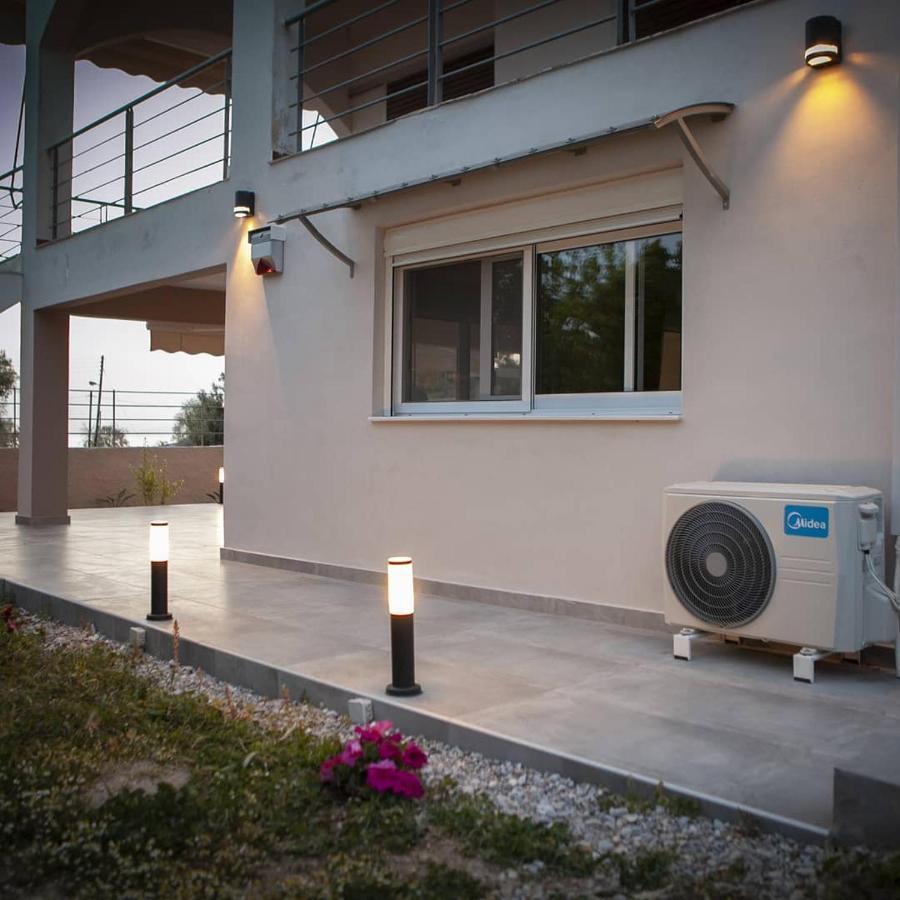 House On The Beach Salamina Esterno foto