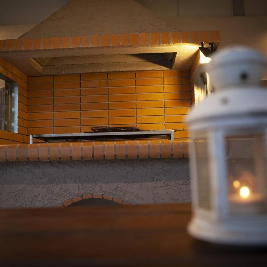 House On The Beach Salamina Esterno foto